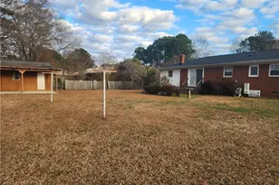 206 Britt St, Smithfield, NC 27577 - Photo 15