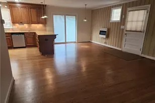 206 Britt St, Smithfield, NC 27577 - Photo 3