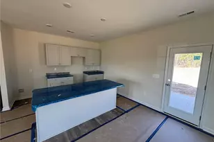 158 Seaford Ln Lot 06, Aberdeen, NC 28315 - Photo 3