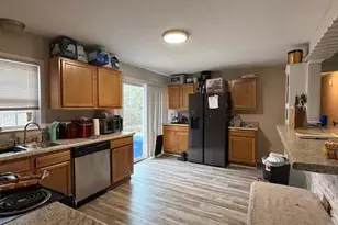 1319 Odom Dr, Fayetteville, NC 28304 - Photo 9