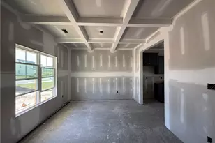 533 Ashley Hts Dr, Aberdeen, NC 28315 - Photo 3