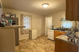 433 Squirrel St, Fayetteville, NC 28303 - Photo 5