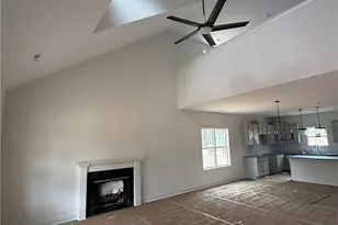 203 Strother Rd, Aberdeen, NC 28315 - Photo 3