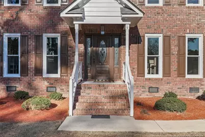 5400 Labrador Drive, Hope Mills, NC 28348 - Photo 3