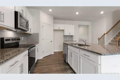 1031 Misty Creek Drive, Aberdeen, NC 28315 - Photo 5