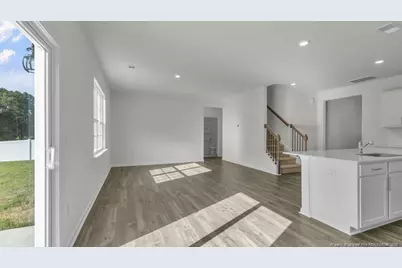 1034 Misty Creek Drive, Aberdeen, NC 28315 - Photo 9