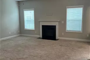 32 Timber Skip Dr, Spring Lake, NC 28390 - Photo 7