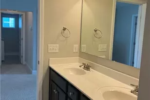 32 Timber Skip Dr, Spring Lake, NC 28390 - Photo 13