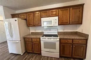 728 Bent Creek Dr, Hope Mills, NC 28348 - Photo 7