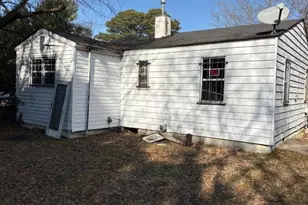 1909 Harris St, Fayetteville, NC 28301 - Photo 3