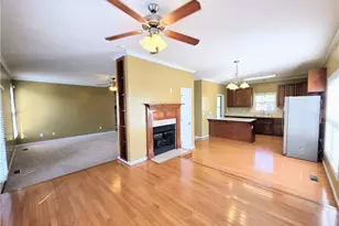 1612 Middle Creek Ct, Fayetteville, NC 28314 - Photo 3