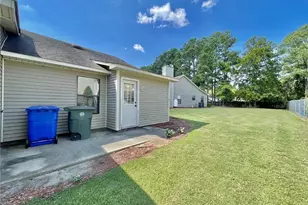 187 Aloha Dr, Fayetteville, NC 28311 - Photo 15