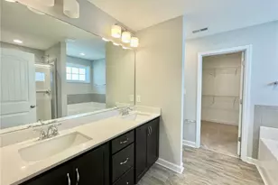 356 Kensington Dr, Spring Lake, NC 28390 - Photo 25