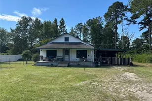 378 Boone Rd, Lumberton, NC 28360 - Photo 1