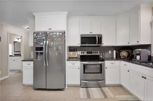 6453 Windy Creek Way, Fayetteville, NC 28306 - Photo 15