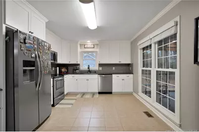 6453 Windy Creek Way, Fayetteville, NC 28306 - Photo 13