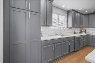 545 Orchard Falls Dr, Spring Lake, NC 28390 - Photo 11