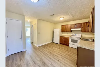 5854 Aftonshire Drive, Fayetteville, NC 28314 - Photo 9