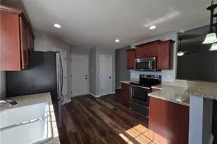 366 Carolina Oaks Cir, Linden, NC 28356 - Photo 7