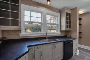 404 Pearl St, Fayetteville, NC 28303 - Photo 17