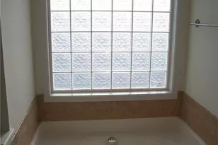 1753 Cherrypoint Dr, Fayetteville, NC 28306 - Photo 21