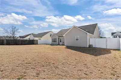 521 Fairfield Circle, Raeford, NC 28376 - Photo 37