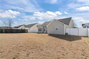 521 Fairfield Cir, Raeford, NC 28376 - Photo 37