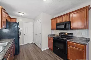 521 Fairfield Cir, Raeford, NC 28376 - Photo 15