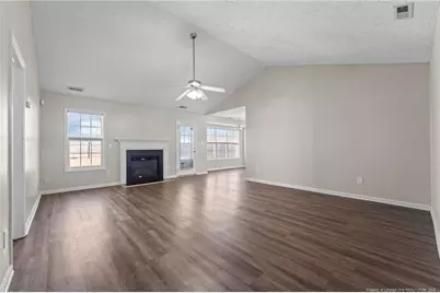 521 Fairfield Circle, Raeford, NC 28376 - Photo 5