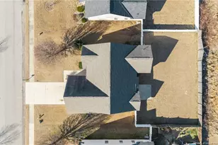 521 Fairfield Cir, Raeford, NC 28376 - Photo 39