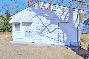 5200 Spruce Dr, Fayetteville, NC 28304 - Photo 39