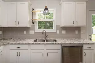 703 Amusement Dr, Hope Mills, NC 28348 - Photo 13