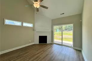 1004 Kensington Park Rd, Fayetteville, NC 28311 - Photo 3