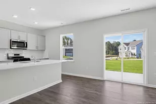 336 Hartfield Ave, Raeford, NC 28376 - Photo 5