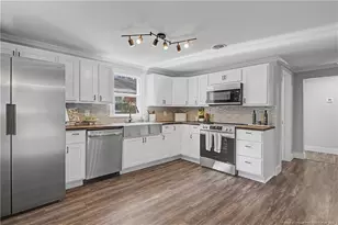 4033 E Cole St, Hope Mills, NC 28348 - Photo 13