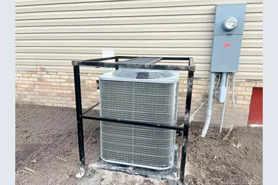 147 Frank Drive, Pembroke, NC 28372 - Photo 9