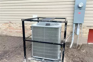 147 Frank Dr, Pembroke, NC 28372 - Photo 9