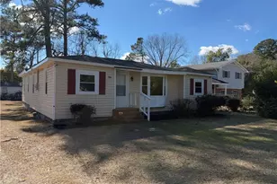 1901 Bain Dr, Fayetteville, NC 28301 - Photo 3