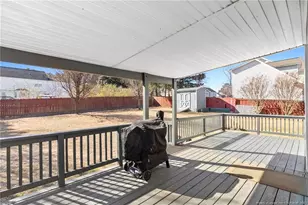 186 Crystal Spring Dr, Sanford, NC 27332 - Photo 41