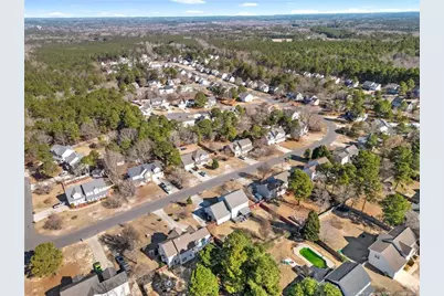 186 Crystal Spring Drive, Sanford, NC 27332 - Photo 3