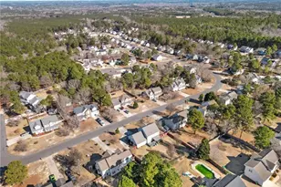 186 Crystal Spring Dr, Sanford, NC 27332 - Photo 3