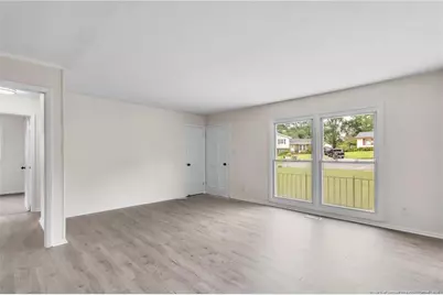 5490 Ivyridge Court, Fayetteville, NC 28314 - Photo 7