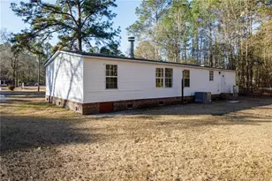 453 Deer Stand Dr, Lumberton, NC 28358 - Photo 15