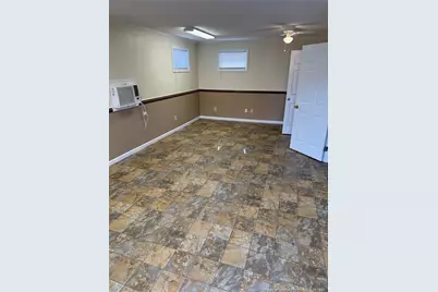 4420 Kahn Drive, Lumberton, NC 28358 - Photo 3