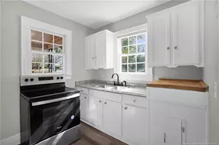 216 Hawthorne Rd, Fayetteville, NC 28301 - Photo 11