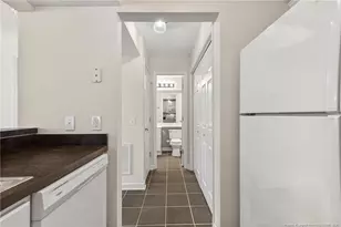 1221 Westview Ln, Raleigh, NC 27605 - Photo 29