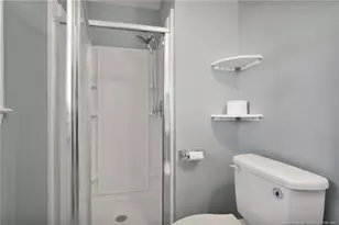 101 Bayview Cir, Parkton, NC 28371 - Photo 29