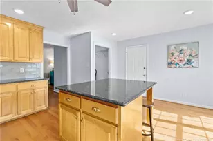 5414 Outer Banks St, Hope Mills, NC 28348 - Photo 17