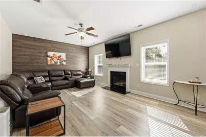 183 Coopers Creek Avenue, Spring Lake, NC 28390 - Photo 11