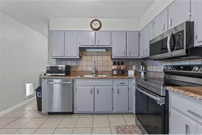 5915 Spinner Road, Hope Mills, NC 28348 - Photo 9